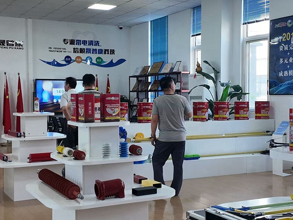 黑龙江牡丹江盖总现场考察