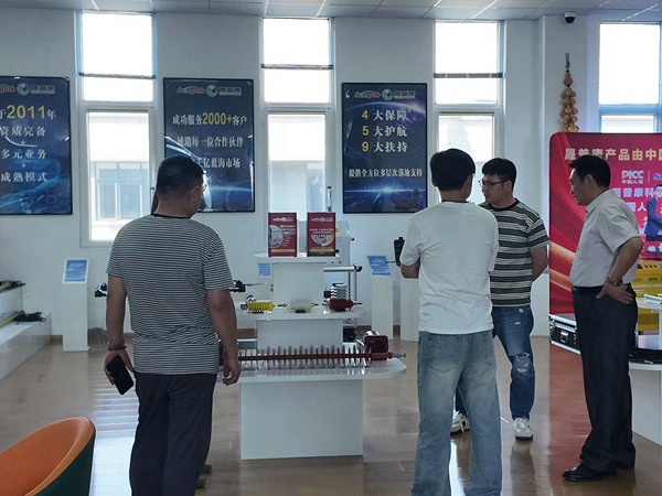 蓝清科技客户考察089