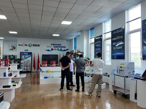 蓝清科技客户考察120